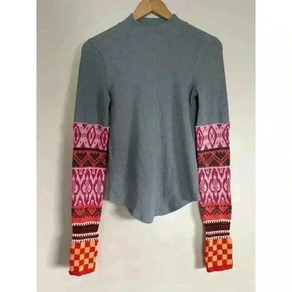 We the free top - Picture 1 of 3